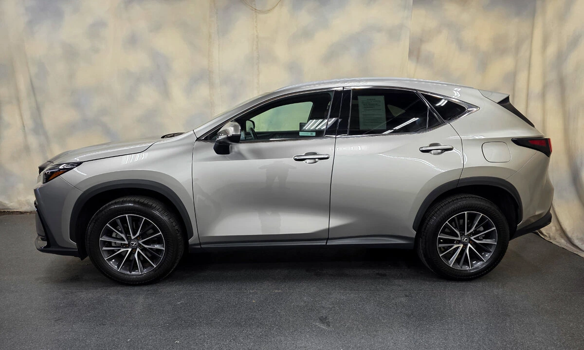 2025 Lexus NX 350 - Photo 6