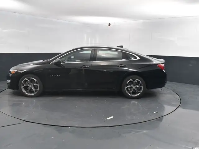 2024 Chevrolet Malibu 1LT photo 4