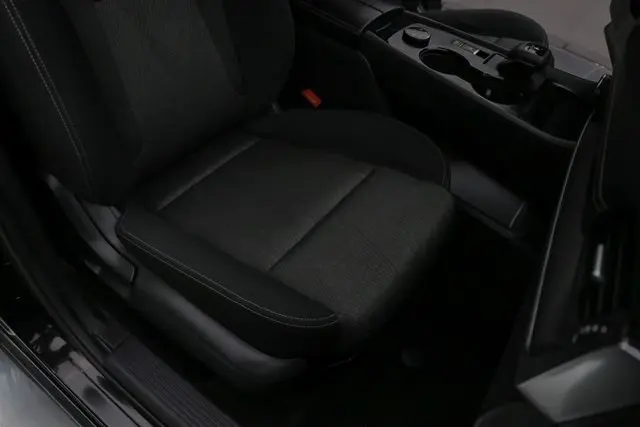 2024 Nissan Rogue SV photo 17