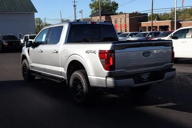 2025 Ford F-150 XLT photo 18