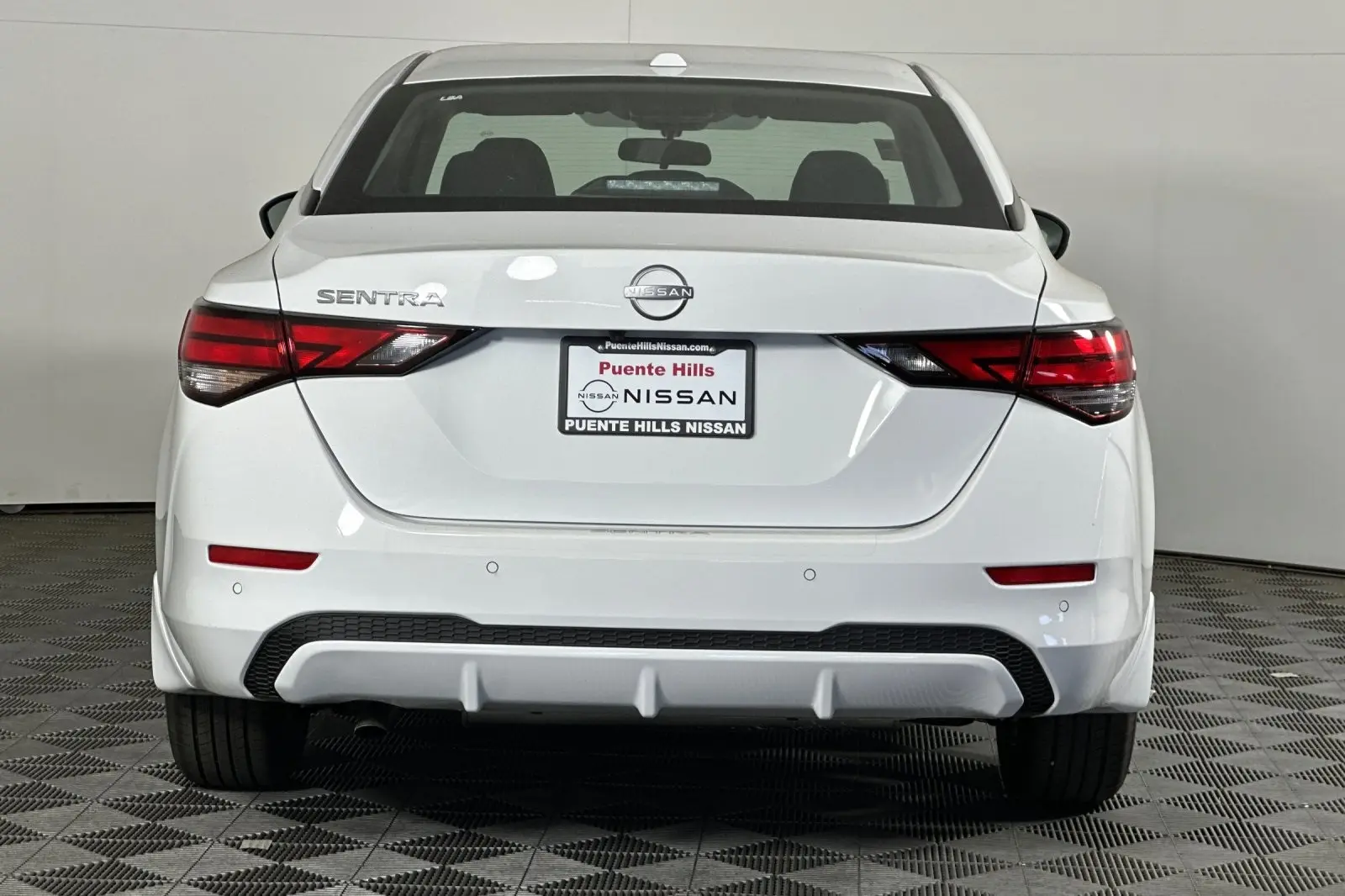 2025 Nissan Sentra SV photo 4