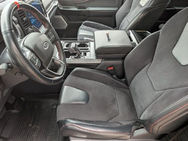 2023 Ford F-150 Raptor - Photo 8