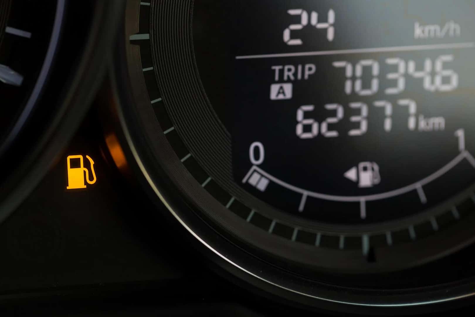 Genesis G80 Dashboard Light Guide