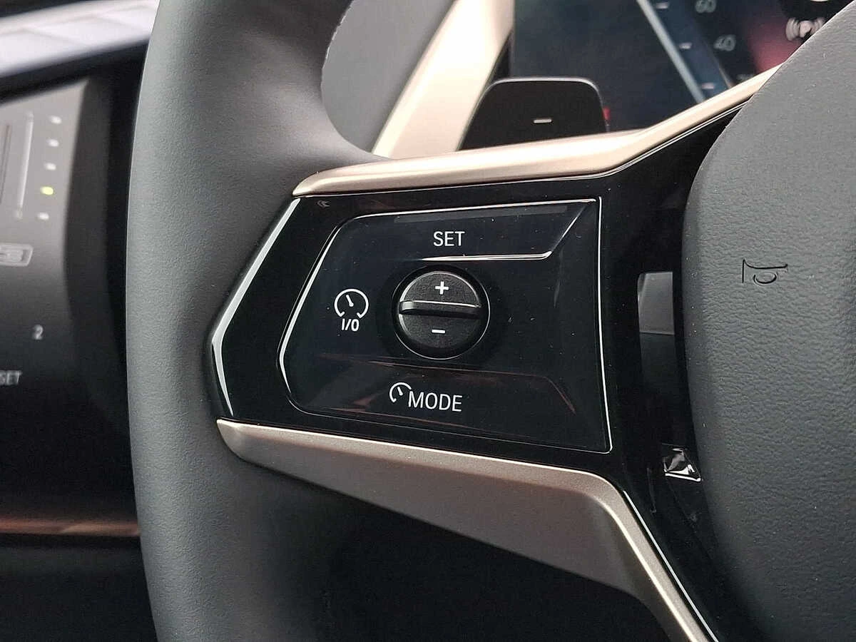 2025 BMW X3 30 - Photo 21