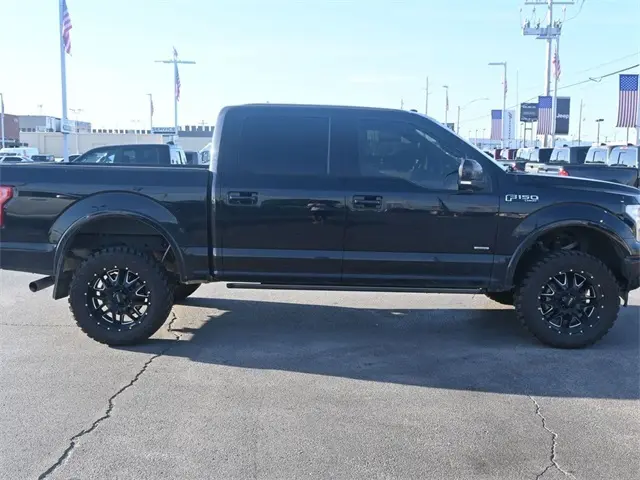 2017 Ford F-150 Lariat photo 8