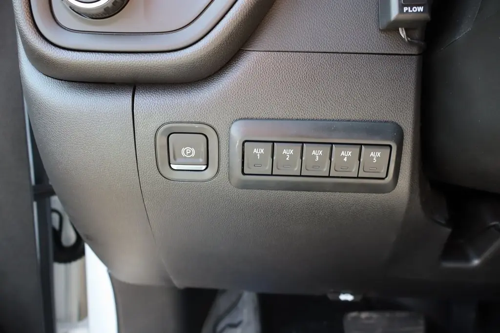 2025 Chevrolet Silverado 2500HD Work Truck Trail Boss photo 13