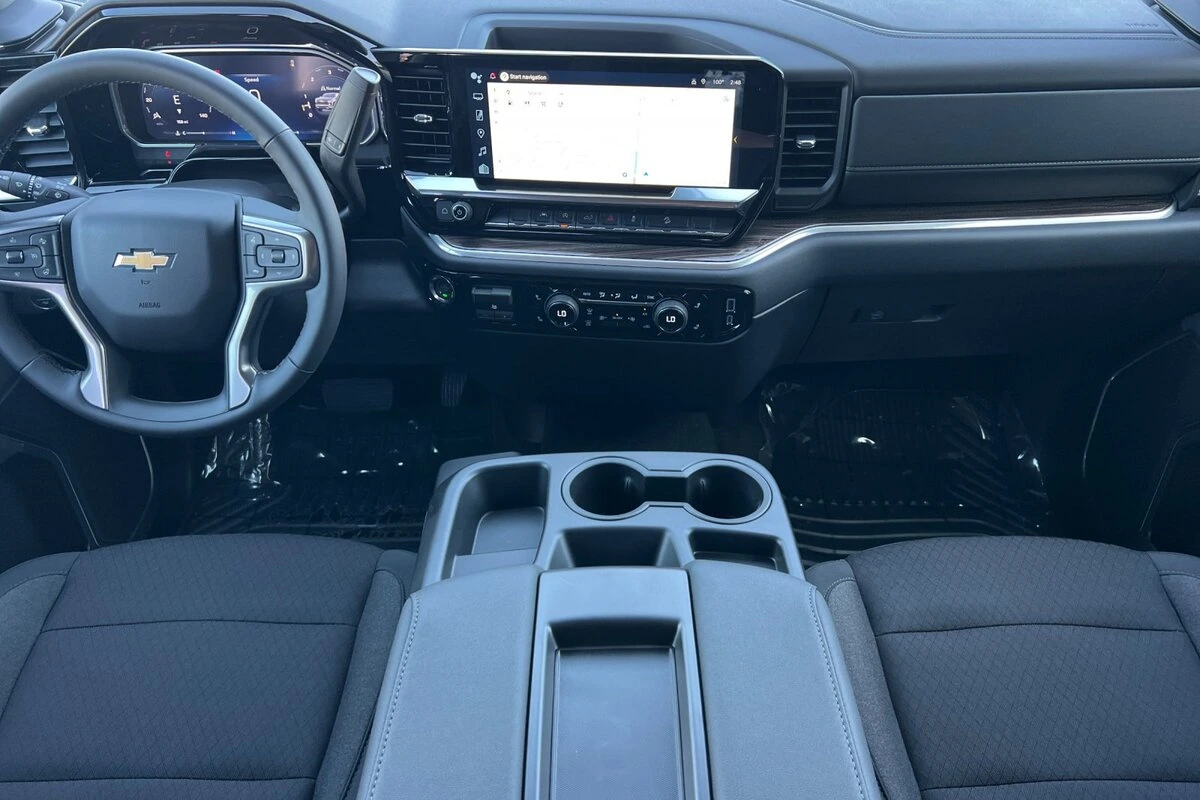 2026 Chevrolet Silverado 1500 LT - Photo 15