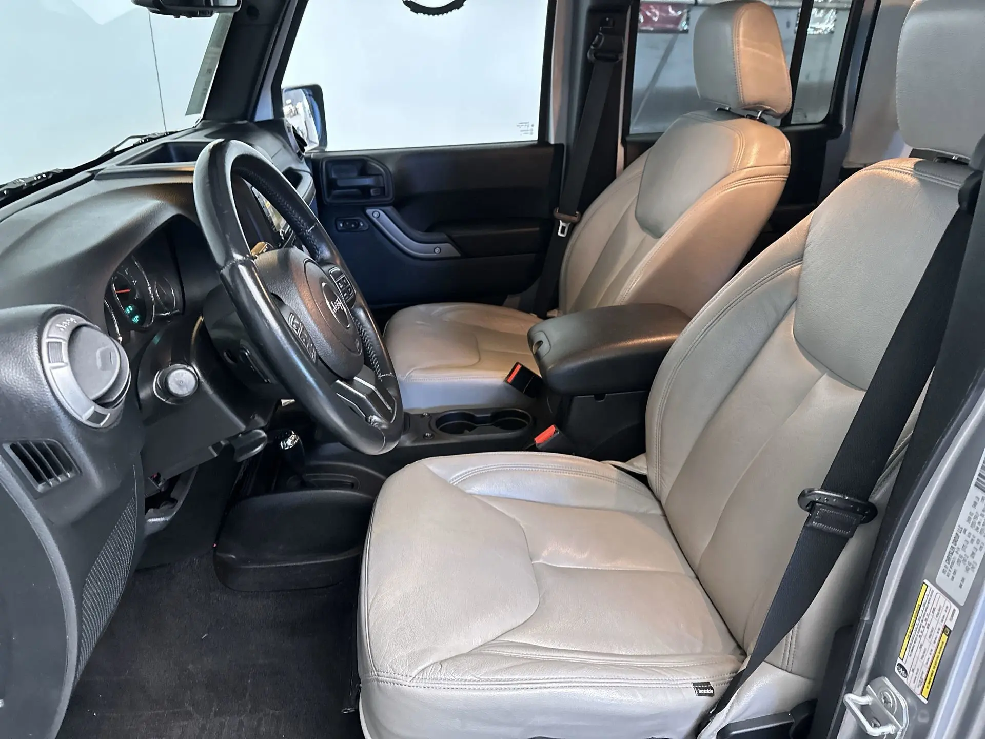 2015 Jeep Wrangler Unlimited Sport photo 11