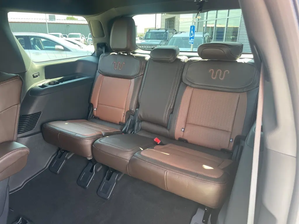 2025 Ford Expedition King Ranch photo 18