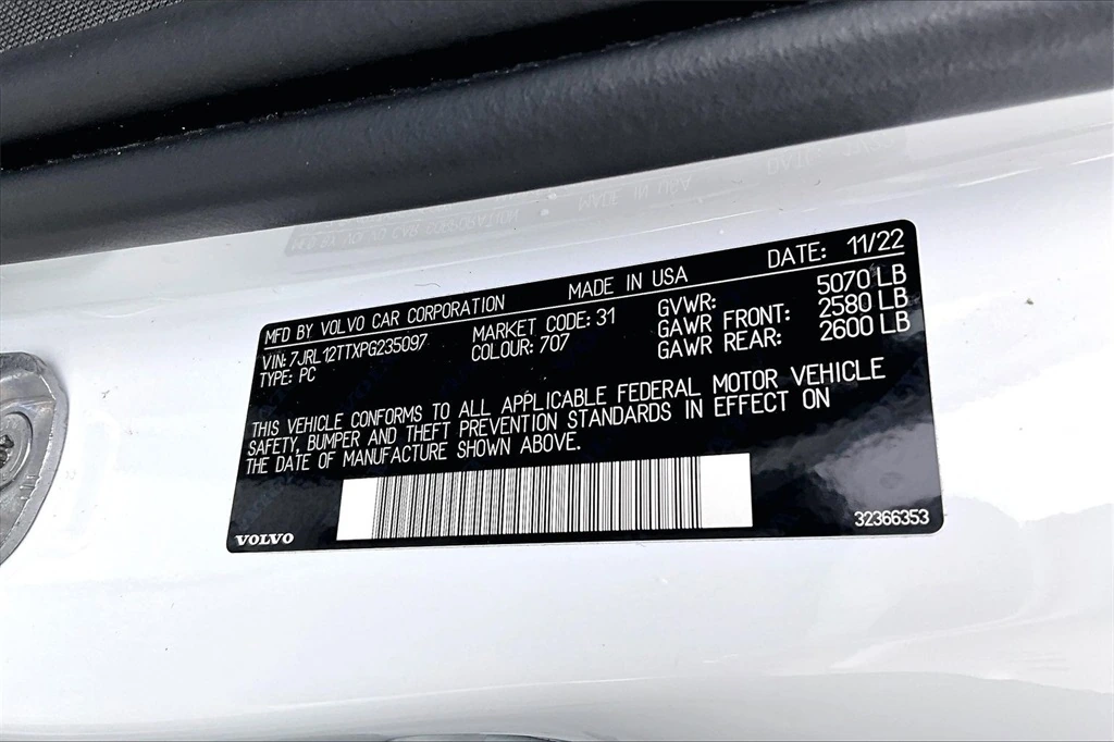 2023 Volvo - image 19