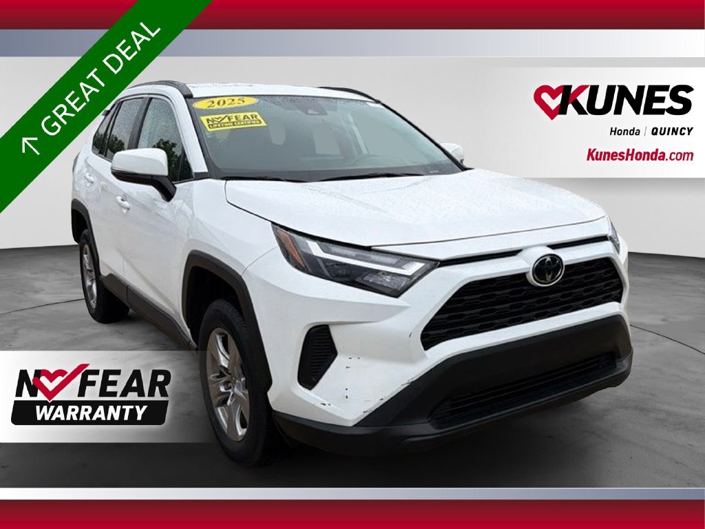 2025 Toyota RAV4 XLE