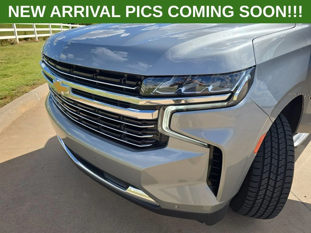 2024 Chevrolet Suburban LT - Photo 31