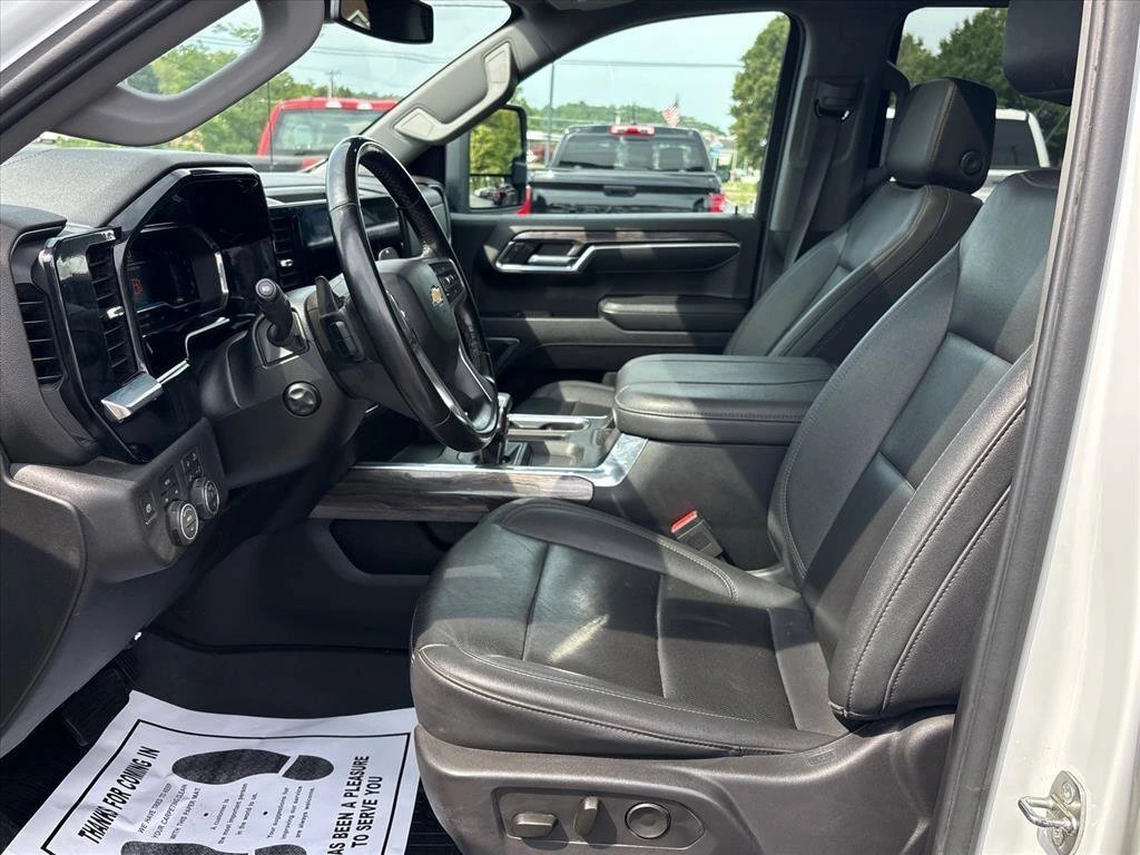 2024 Chevrolet Silverado 1500 LTZ - Photo 29