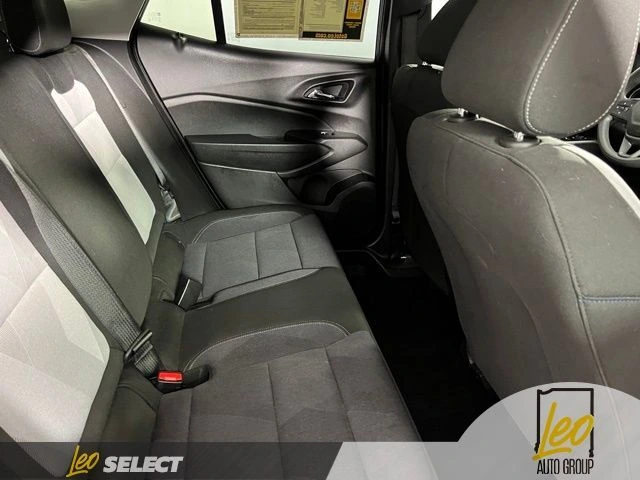 2025 Chevrolet Trax LS - Photo 20