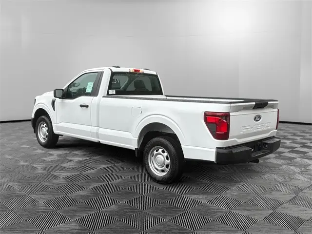 2025 Ford F-150 XL photo 3