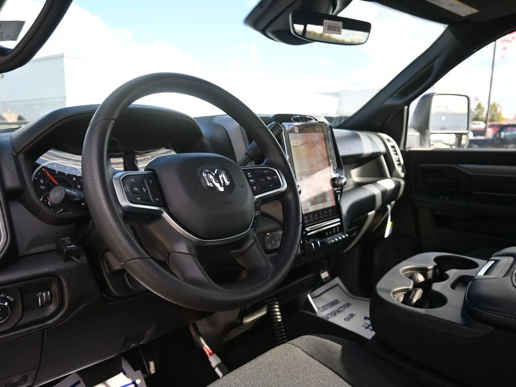 2025 RAM 2500 Tradesman - Photo 18