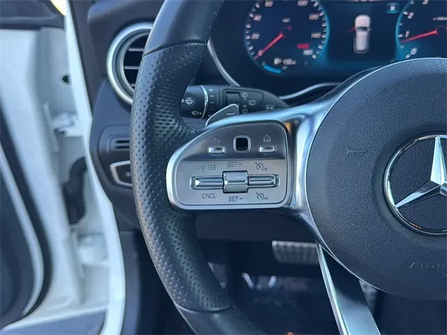 2022 Mercedes Benz GLC 300 photo 15