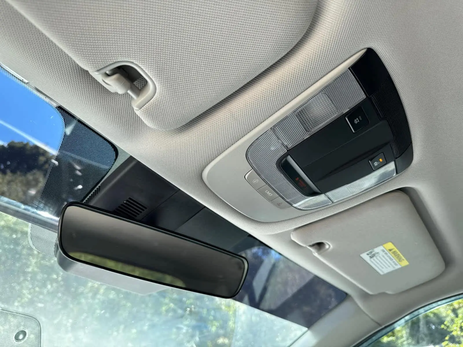 2021 Kia Sorento S photo 26