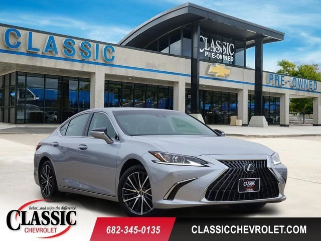 2025 Lexus ES 350 350's photo