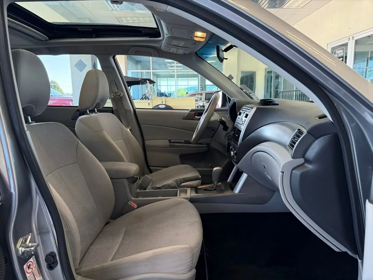 2011 Subaru Forester 2.5X Premium photo 16