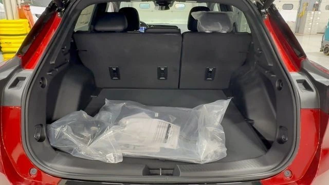 2026 Chevrolet Equinox EV RS - Photo 9