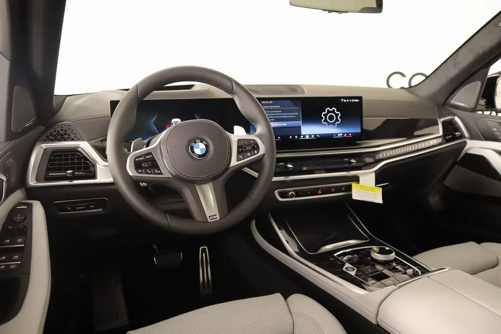 2026 Bmw X7 xDrive40i photo 2