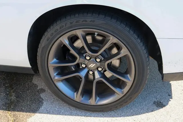 2023 Dodge Challenger R/T Scat Pack photo 6