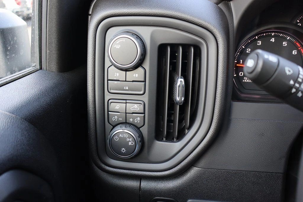 2025 Chevrolet Silverado 2500 HD Work Truck - Photo 7