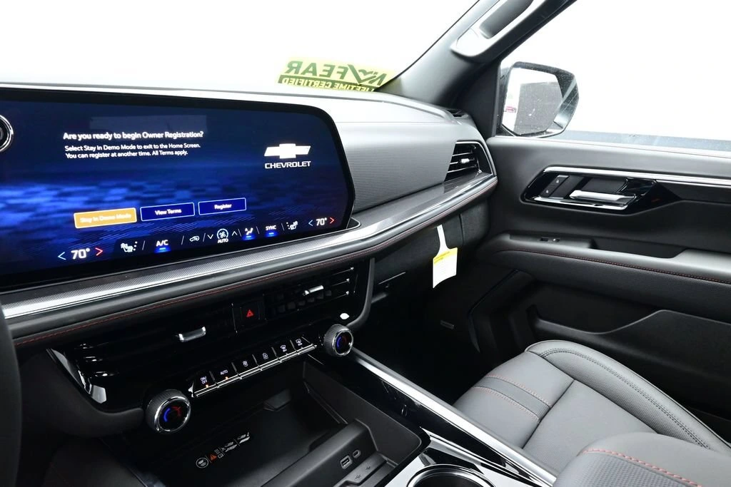 2026 Chevrolet Suburban RST - Photo 20