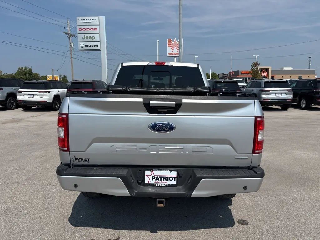 2018 Ford F-150 XLT photo 4