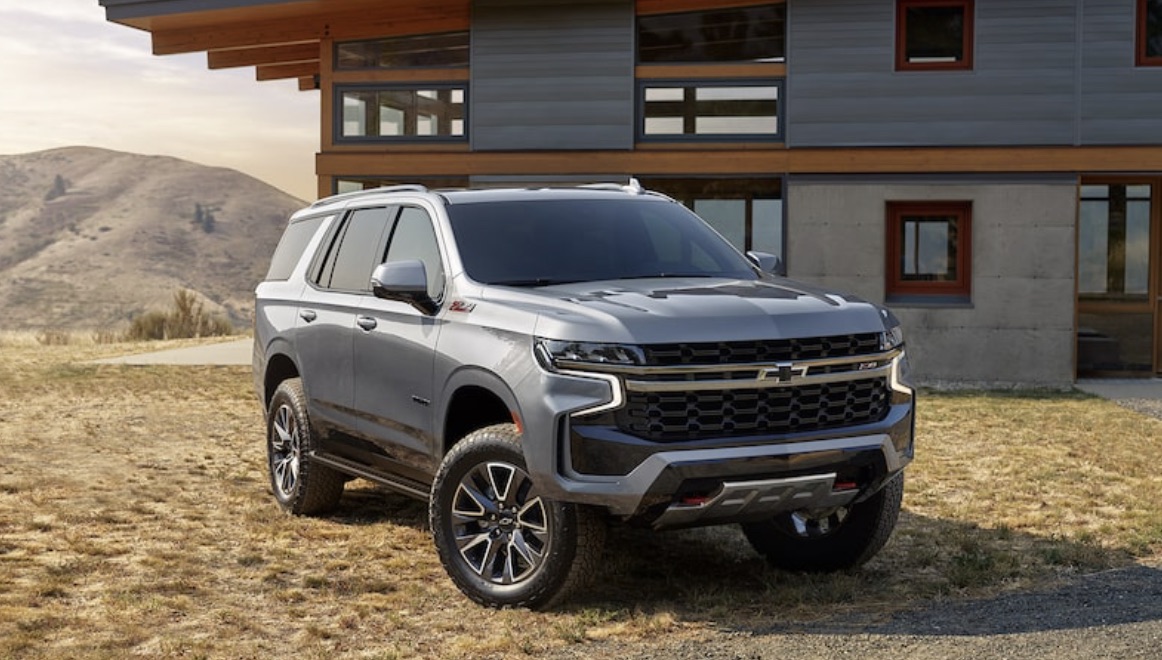 2020 Chevrolet SUV with Safety Assist
