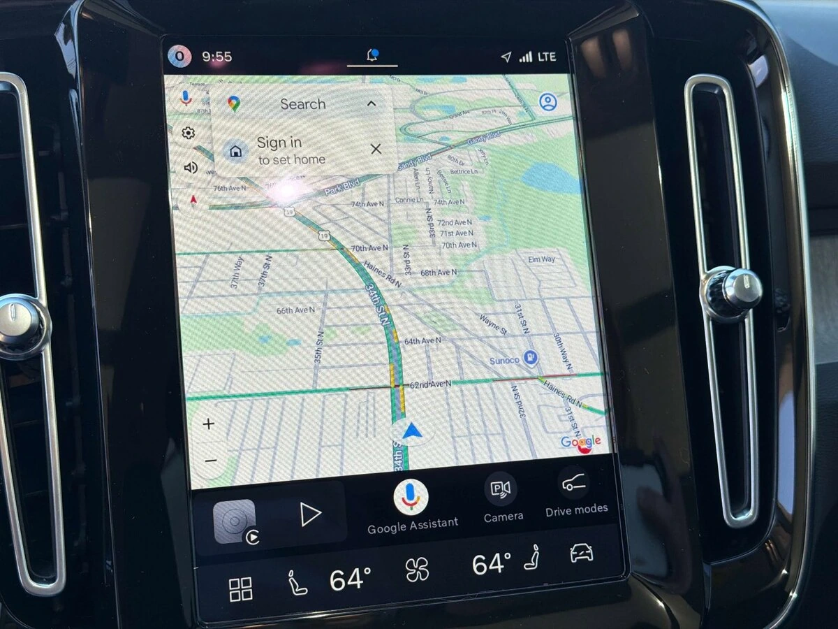 2026 Volvo - image 21