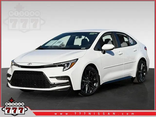 2025 Toyota Corolla SE's photo