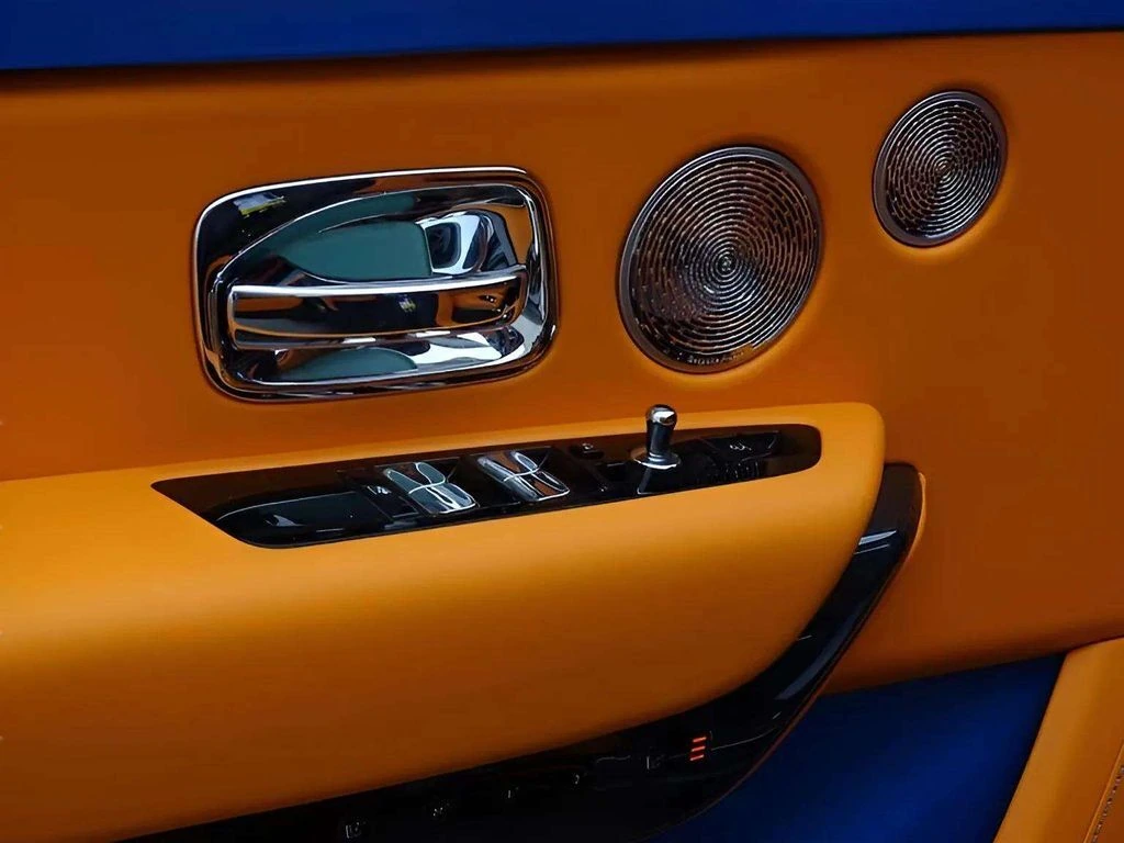 2023 Rolls-Royce Cullinan Black Badge - Photo 6