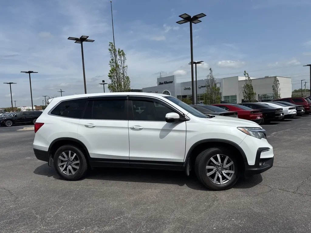 Used 2020 Honda Pilot EX-L with VIN 5FNYF5H56LB015266 for sale in Owasso, OK
