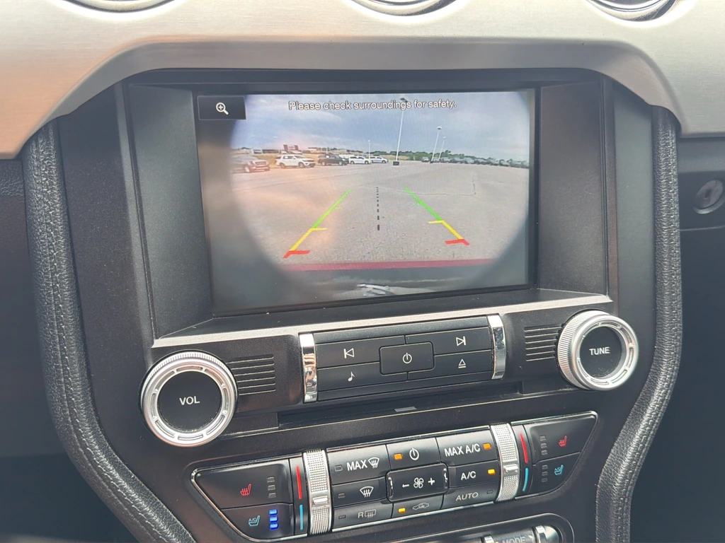 2015 Ford Mustang EcoBoost - Photo 20