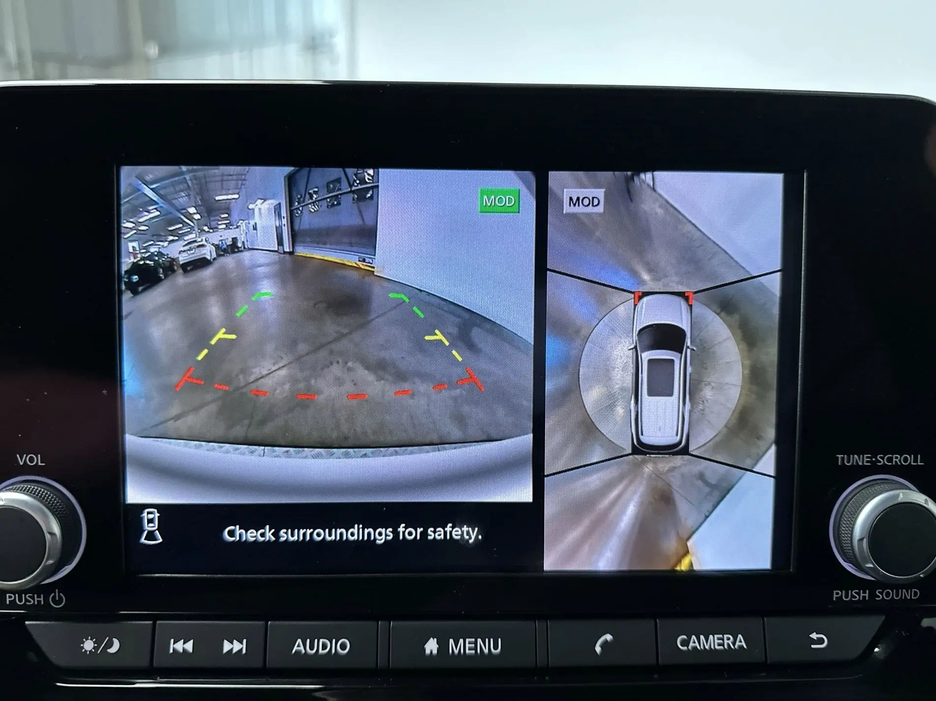 2024 Nissan Pathfinder Rock Creek photo 16