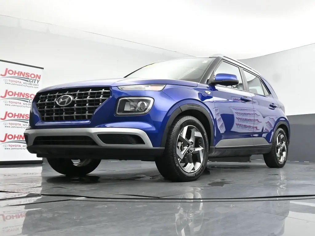 2021 Hyundai Venue SEL photo 38