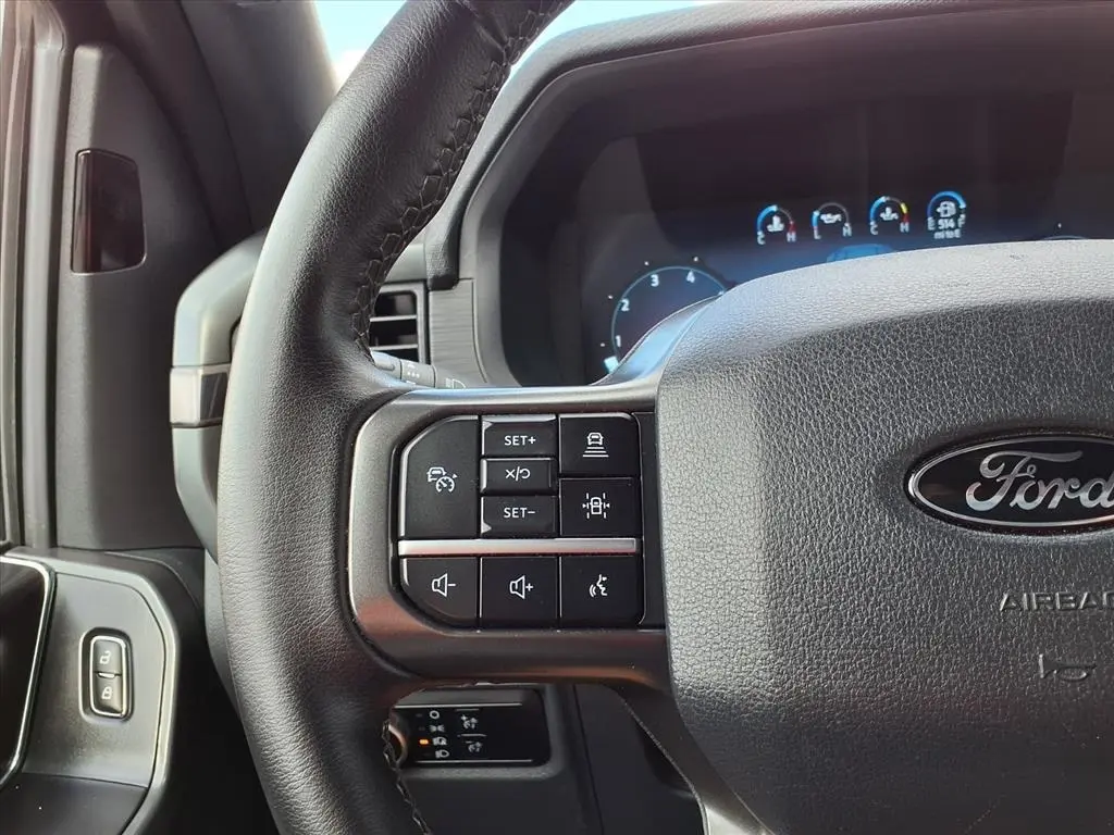 2024 Ford F-150 XLT photo 30