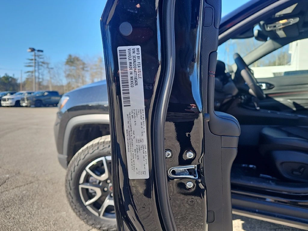 2026 Jeep Compass Trailhawk - Photo 57