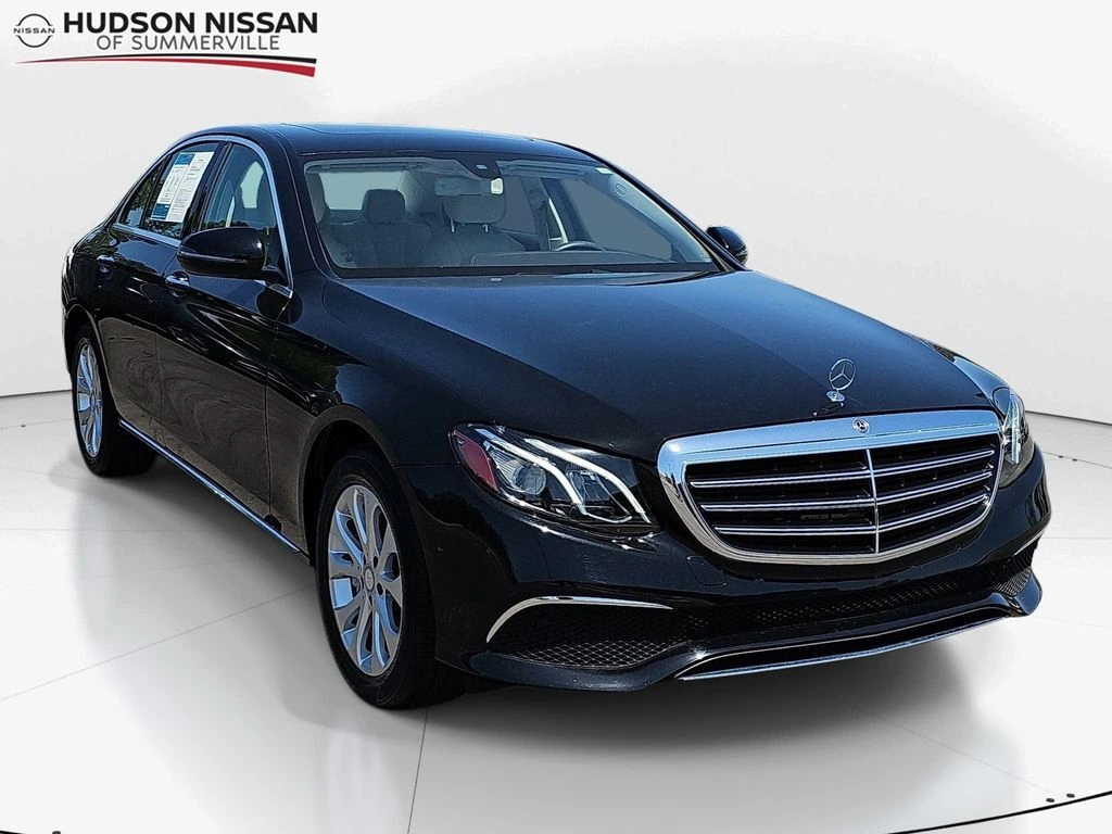 2017 Mercedes-Benz E-Class E300's photo
