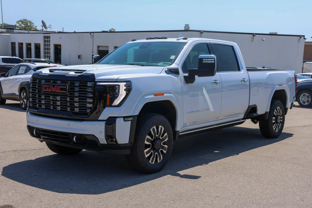 2026 GMC Sierra 3500HD Denali Ultimate - Photo 6