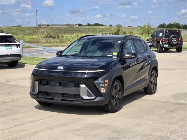 2026 Hyundai Kona SEL photo 3