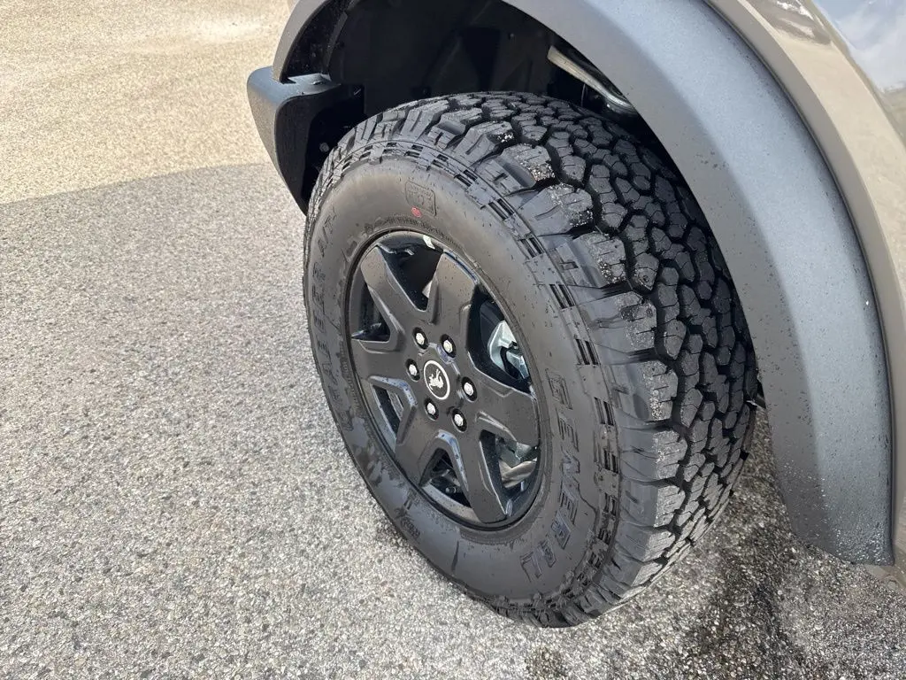 2025 Ford Bronco Big Bend photo 9