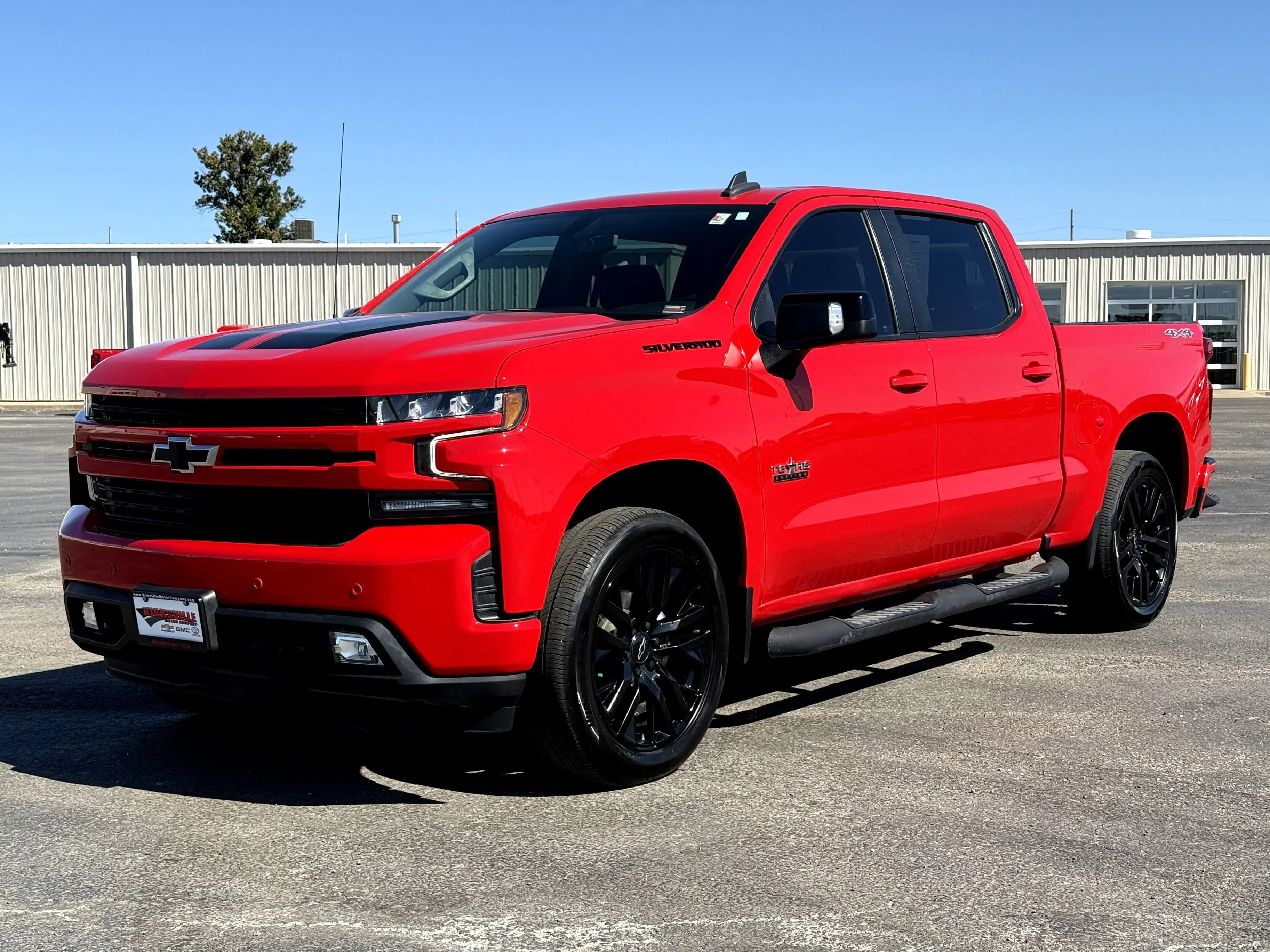 2022 Chevrolet Silverado 1500 RST photo 7