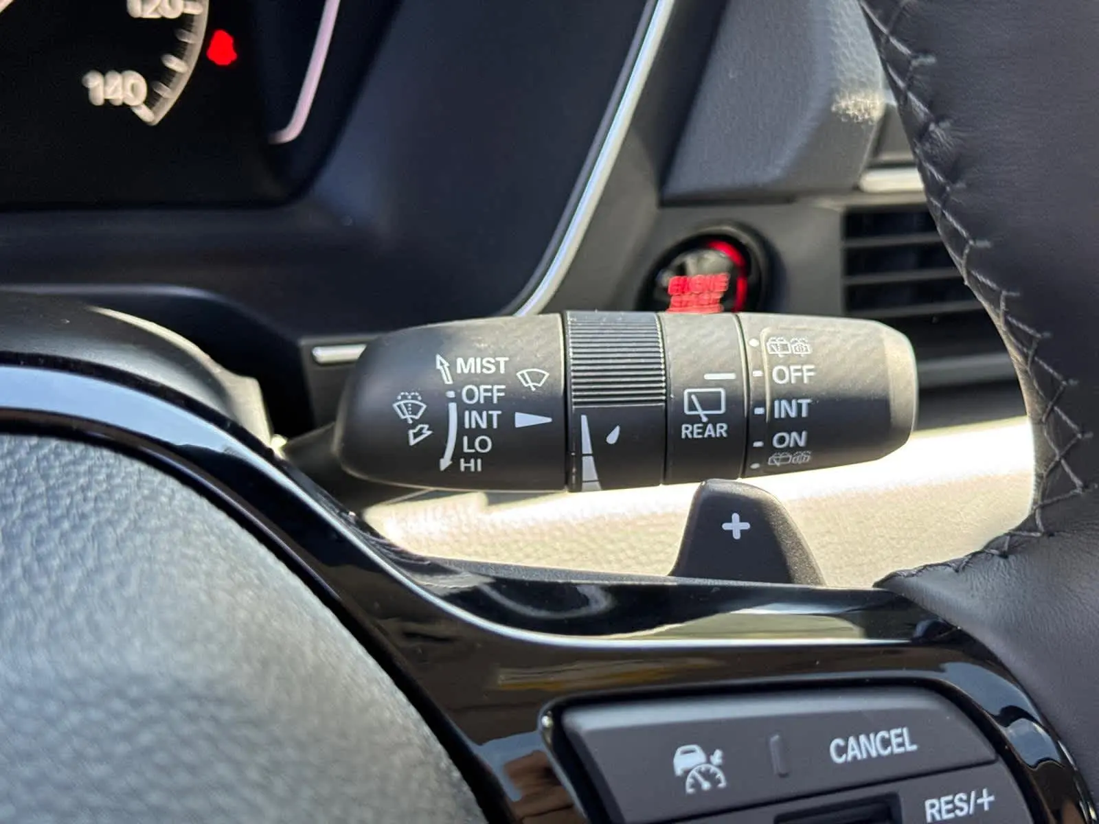 2025 Honda Pilot Touring photo 17