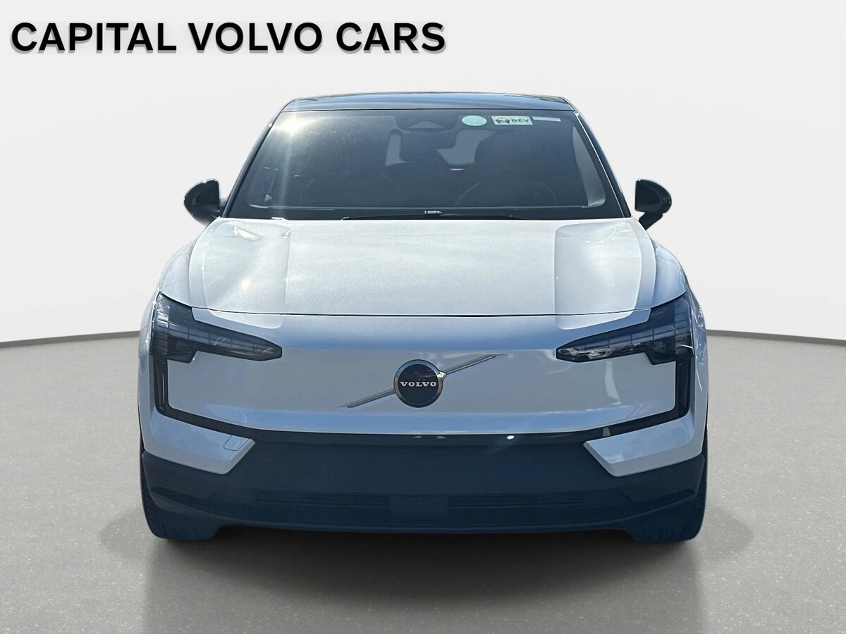2026 Volvo - image 2