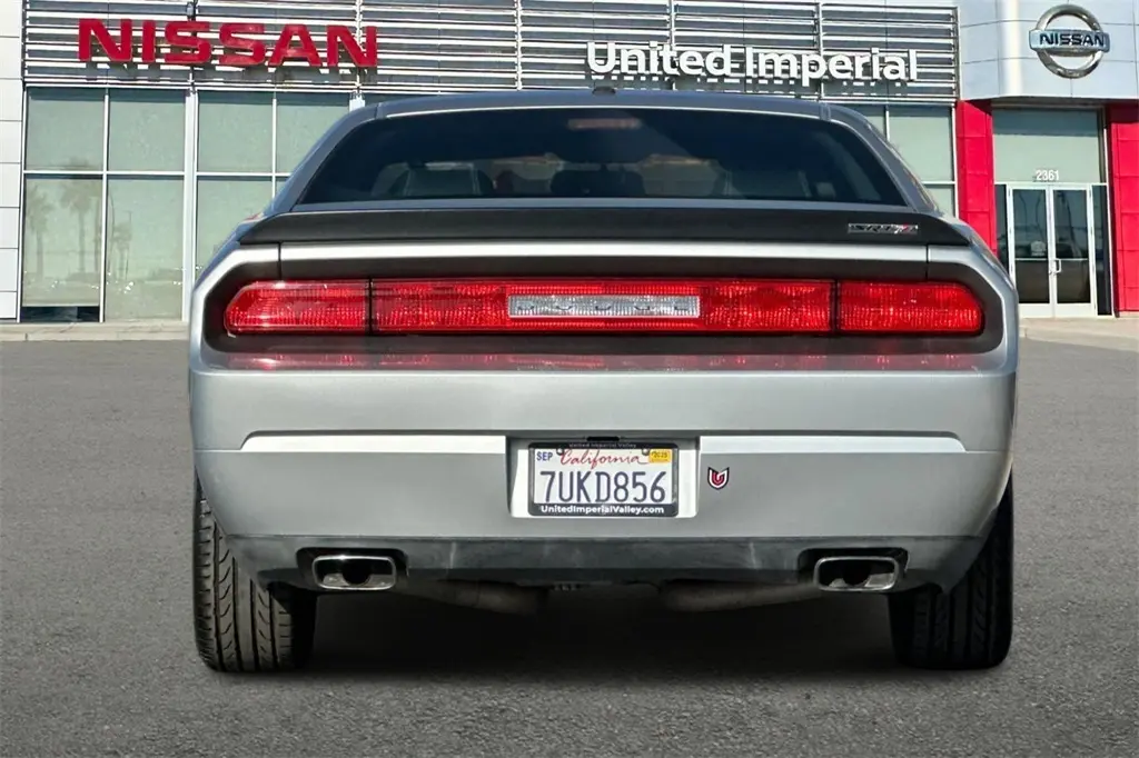 2008 Dodge Challenger SRT8 photo 5