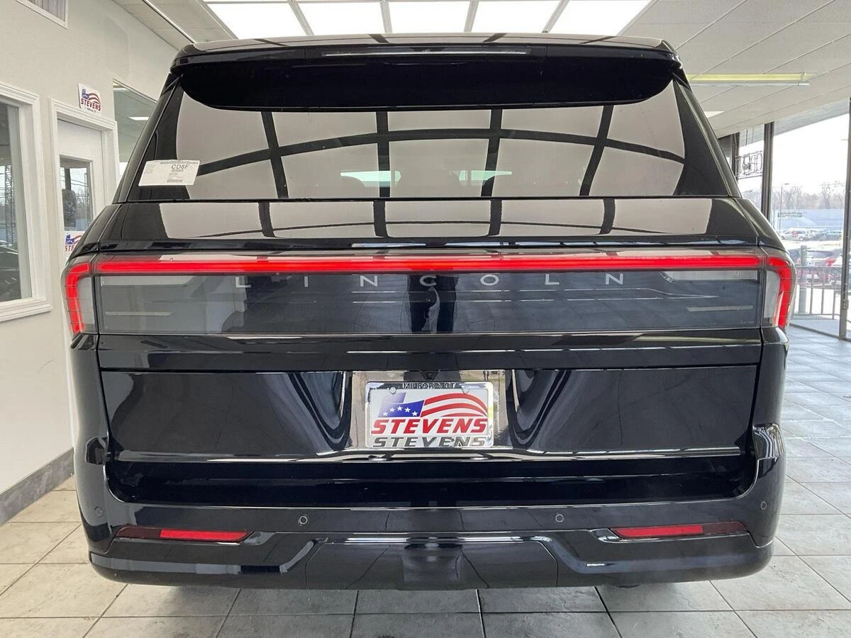 2026 Lincoln Navigator Reserve - Photo 6