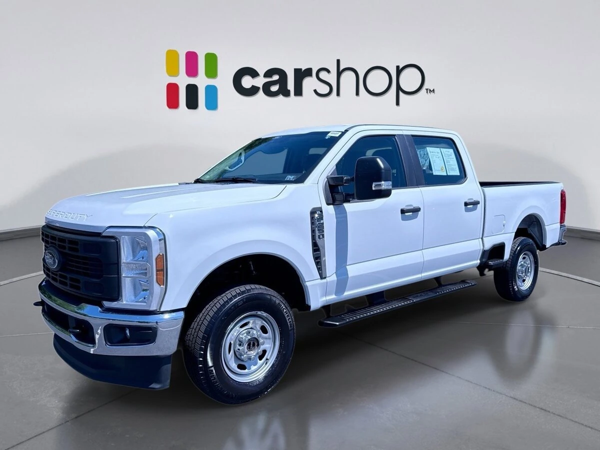 2024 Ford F-250 XL 4x4 Crew Cab 6-3/4' Box's photo